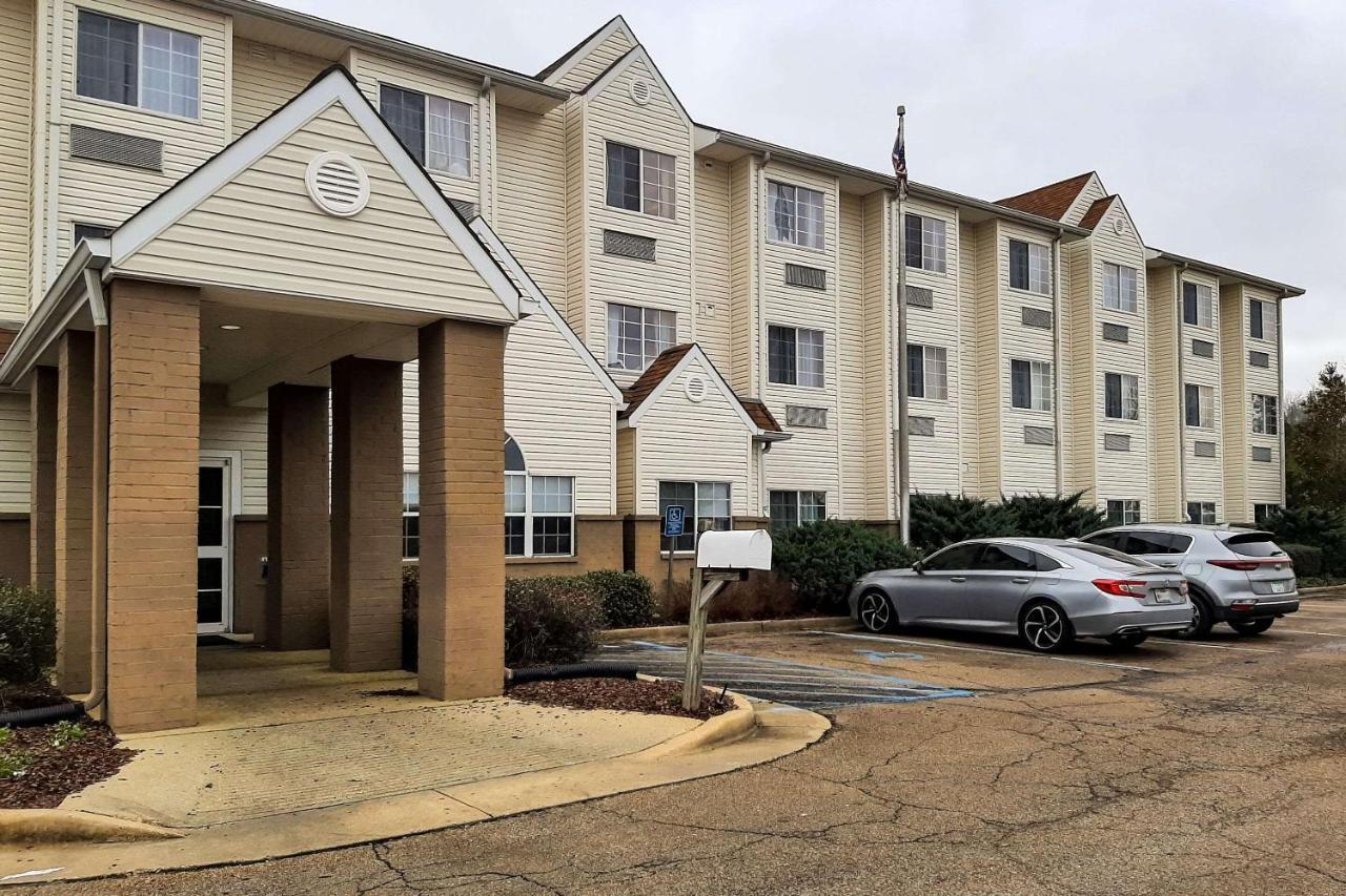 Starkville Inn & Suites Extérieur photo